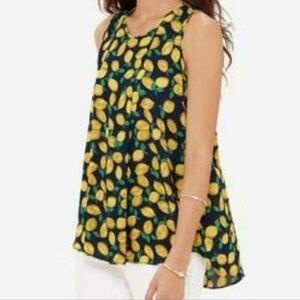 The limited lemon top. Sleeveless flowy. Size medium